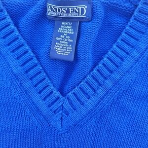 Lands' End Men's V-Neck Sweater in Bold Blue